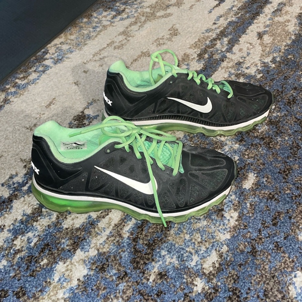 Nike air max black and neon green gently worn